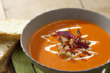 Creamy Roasted Red Pepper & Gouda Soup: A Flavorful Blend