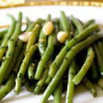 Brighten Your Plate: Steamed Green Beans with Garlic & Lemon