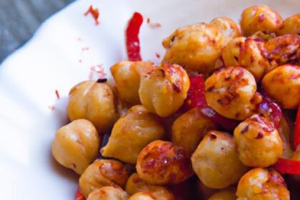 Crunchy Oven-Roasted Paprika Chickpeas: A Flavorful Snack