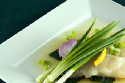 Steamed Cod with Ginger & Bok Choy: A Light, Flavorful Delight