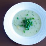 Creamy Vegan Leek and Potato Soup: Comfort in a Bowl