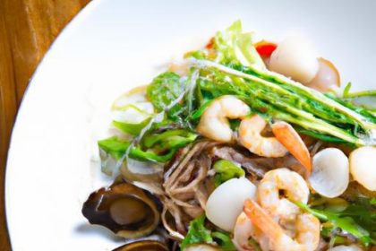 Refreshing Chilled Soba Salad with Perfectly Seared Scallops
