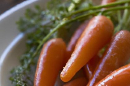 Sweet & Savory: Mastering Honey-Glazed Carrots with Thyme
