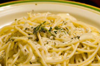 Silky Spaghetti in Lush Creamy Roasted Garlic Sauce Bliss